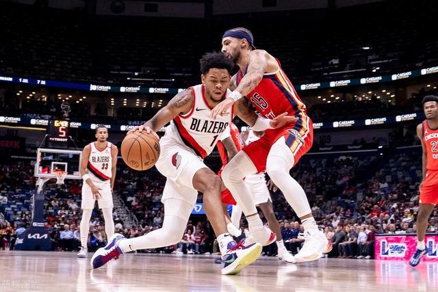 亚马尔上赛季踢50场仅伤缺1场 本赛季已2次受伤