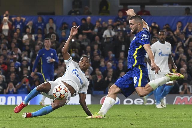 赵继伟：不能输球就怪教练 他真的很想帮我们