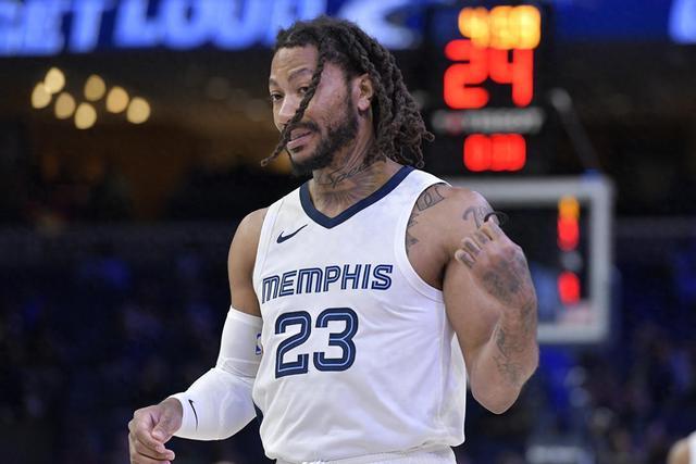 赵继伟17分辽宁胜宁波 贺希宁38分深圳胜新疆